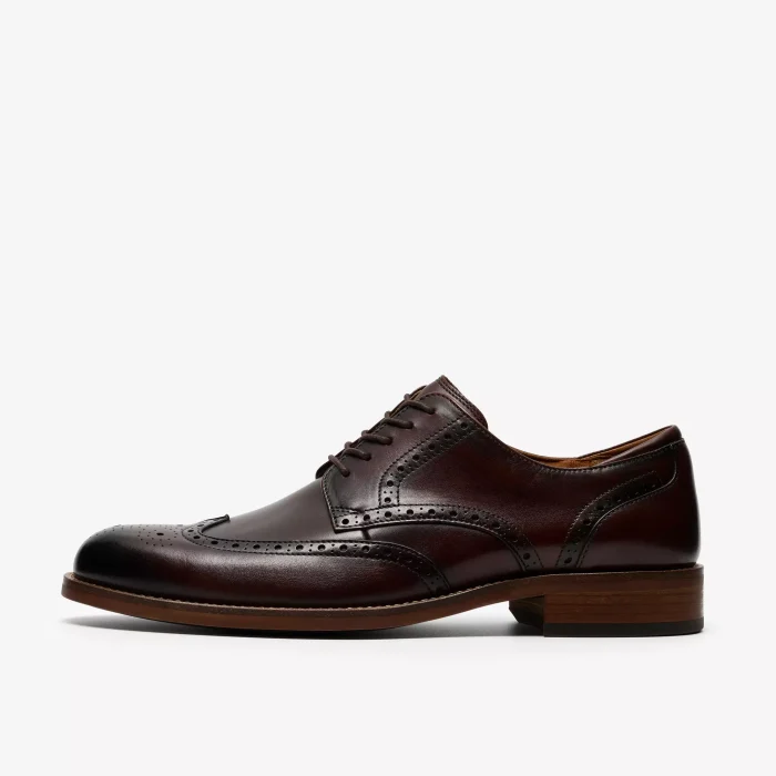 Clarks ανδρικό δερμάτινο σκαρπίνι σε σκούρο καφε Craft Remi Tip Brown Leather 26186393